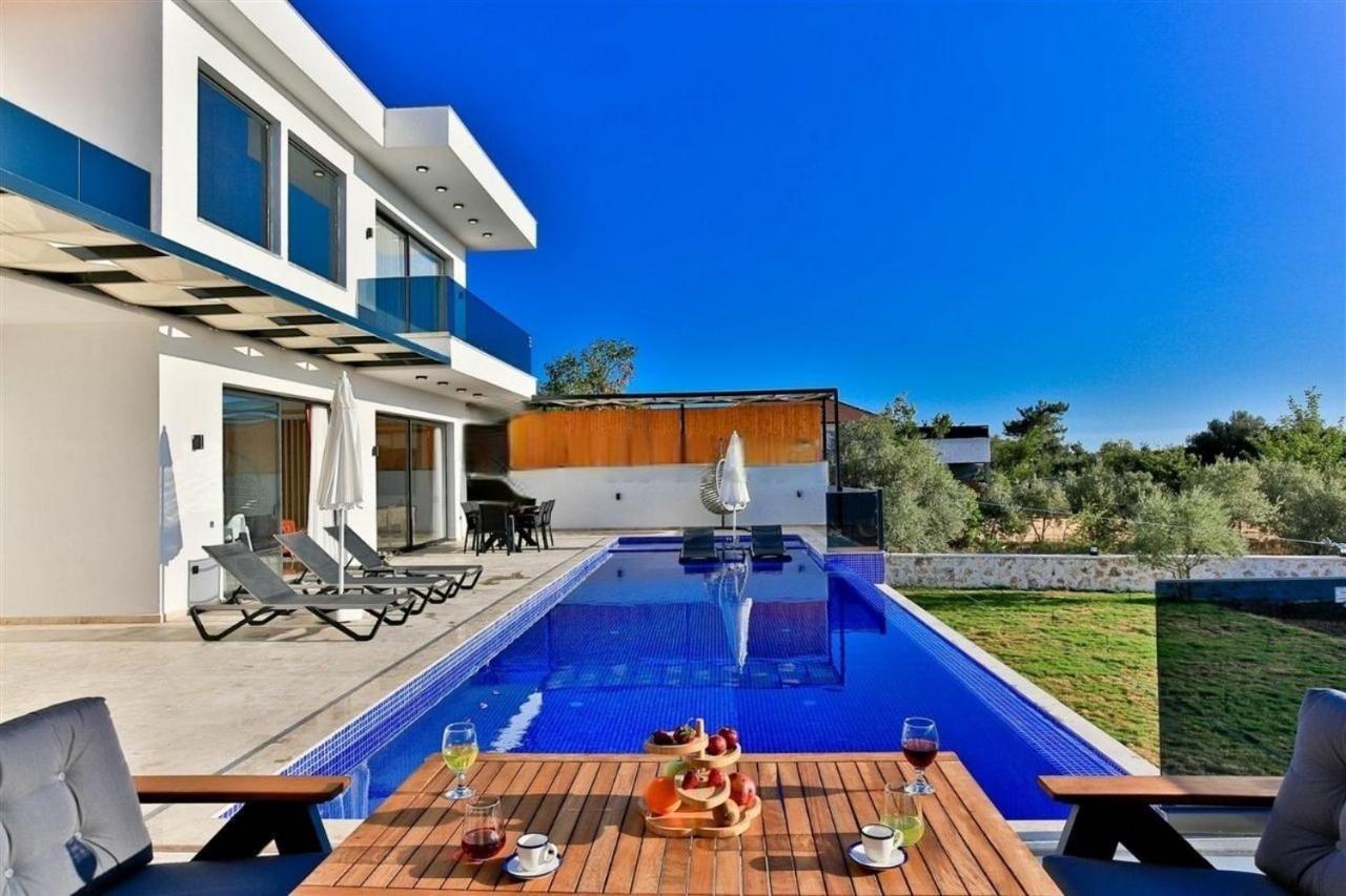 Villa Lycian-Kalkan 3 Bedroom-2 Jakuzzies-Sauna-Turkish Hamam-Huge Private Pool And Lovely Garden Каш Экстерьер фото